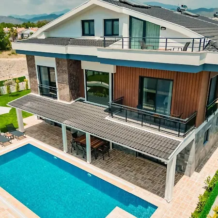 Villa Galaksi Venus 1